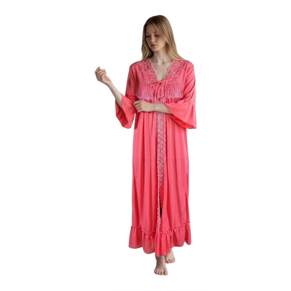 Vintage 80’s Sindrella Ruffled Lace Coquette Robe